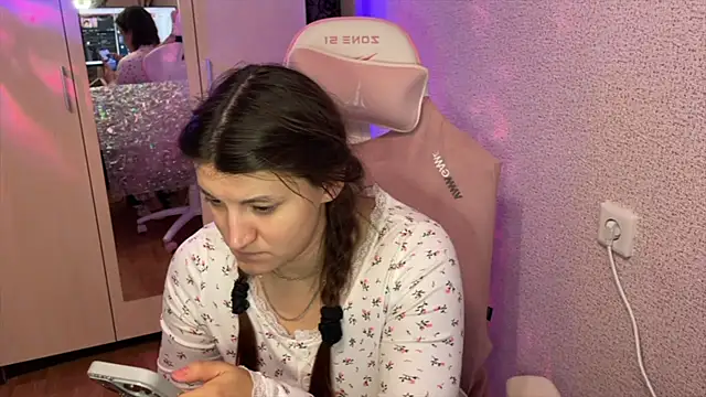 Katrin  kiss online show from 02-04-26, 06:36