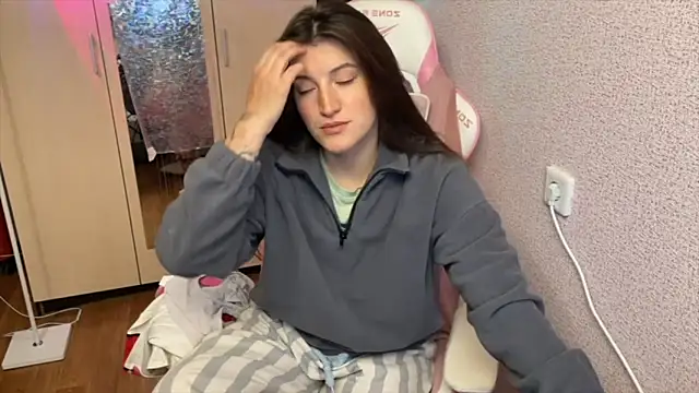 Katrin  kiss online show from 04-24-26, 04:31