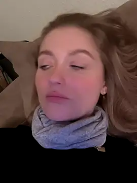 Goldloeckchen159 online show from 02-08-26, 06:11