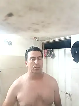 Snapshot of walwan85 chatting on 11-24-25, 10:59 walwan85 online show from 11-24-25, 10:59