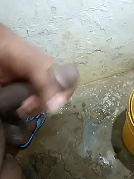 NaiveAlly5 online show from 10-09-25, 05:33