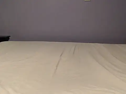 Gweneve online show from 09-13-25, 04:56