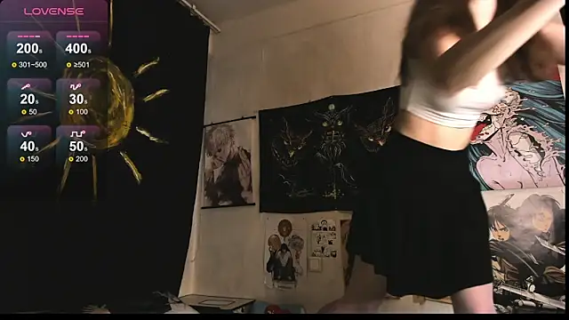 Lori Foxy online show from 02-28-25, 05:15