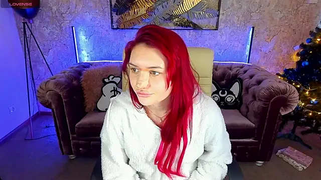 Snapshot of MilaSecrett chatting on 12-30-24, 01:58 MilaSecrett online show from 12-30-24, 01:58