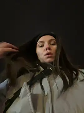 Snapshot of Jinna_milli chatting on 02-05-25, 05:31 Jinna milli online show from 02-05-25, 05:31