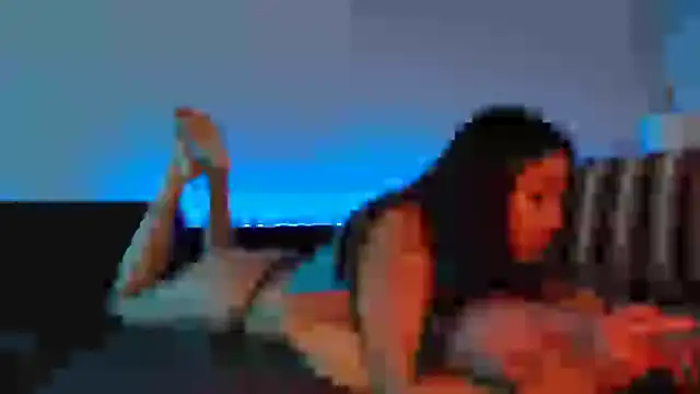 Snapshot of Jinna_milli chatting on 02-15-25, 07:28 Jinna milli online show from 02-15-25, 07:28