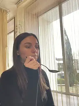 Snapshot of Jinna_milli chatting on 03-05-25, 12:33 Jinna milli online show from 03-05-25, 12:33