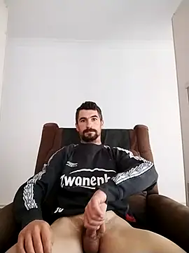 LOREDAN1 online show from 11-13-25, 08:24