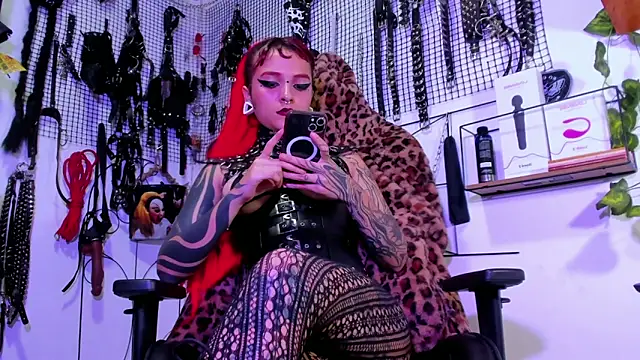 Agatha BDSM online show from 01-31-25, 04:27