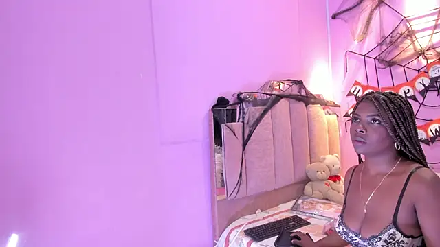 LoveQueen2 online show from 10-22-25, 11:43