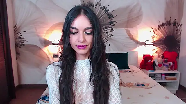 Snapshot of KatherineBisou chatting on 02-13-26, 08:38 KatherineBisou online show from 02-13-26, 08:38