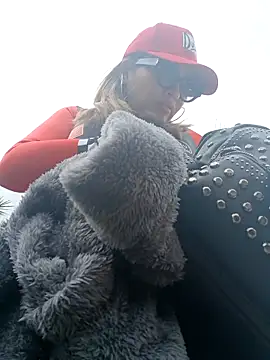 Afroditecash online show from 10-31-25, 06:53