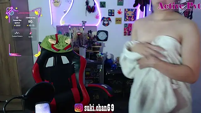 sukiichan69 online show from 07-23-26, 05:38
