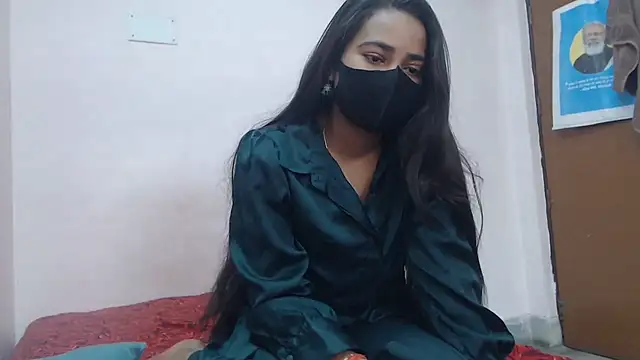 wildbabes online show from 12-19-24, 02:23