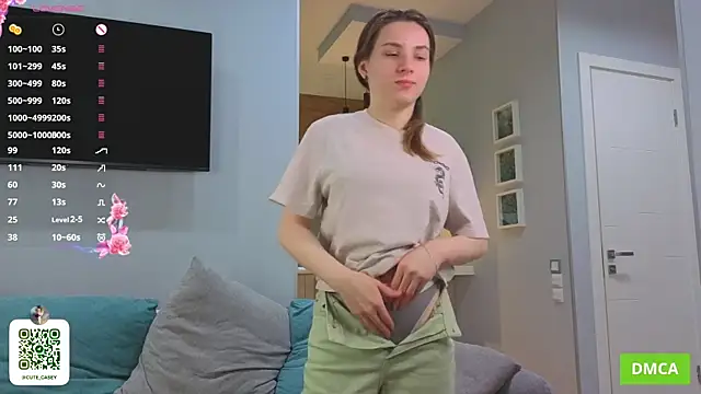 DonnaBurkee online show from 09-16-25, 04:13