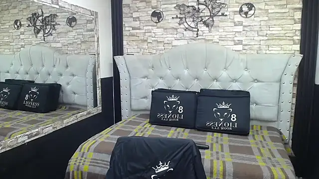 sia cavad online show from 10-28-25, 01:03