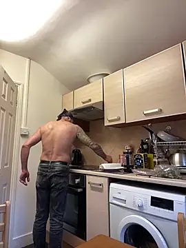 Yourhotboy 42 online show from 02-20-26, 04:40