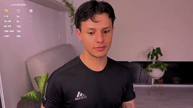 Alexxblue online show from 10-30-25, 02:24