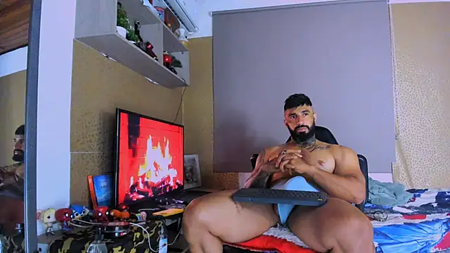 naugthy dominant online show from 12-11-24, 01:26