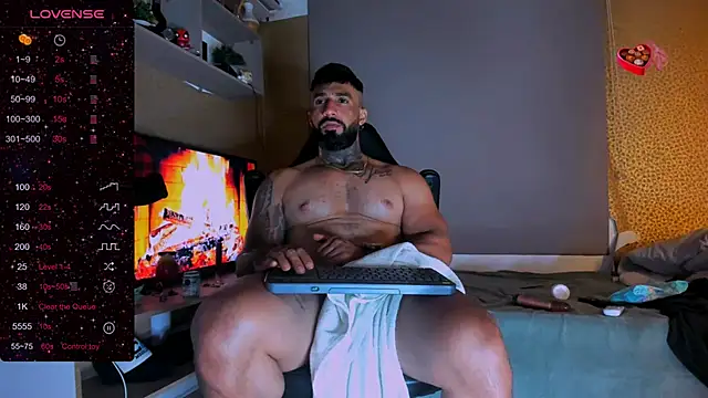 naugthy dominant online show from 12-16-24, 06:32