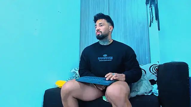 naugthy dominant online show from 10-03-25, 08:28