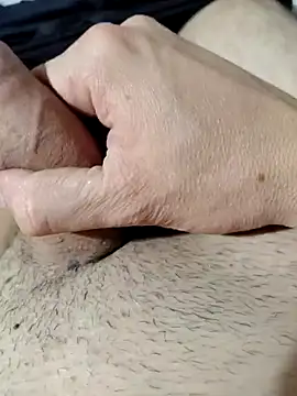 quierodarleche69 online show from 04-21-26, 02:51