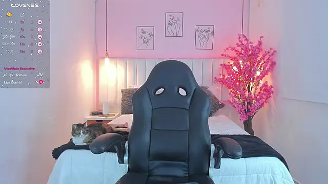 ivy collins online show from 03-22-25, 06:33