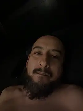 Snapshot of ElPollo77 chatting on 11-03-25, 09:10 ElPollo77 online show from 11-03-25, 09:10