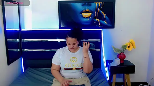 brunnette hot online show from 09-21-25, 12:18