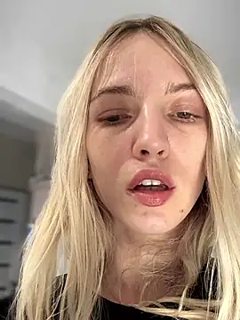 Adelina0001 online show from 12-05-24, 05:04