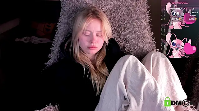 MalenaErnman online show from 02-09-25, 02:29