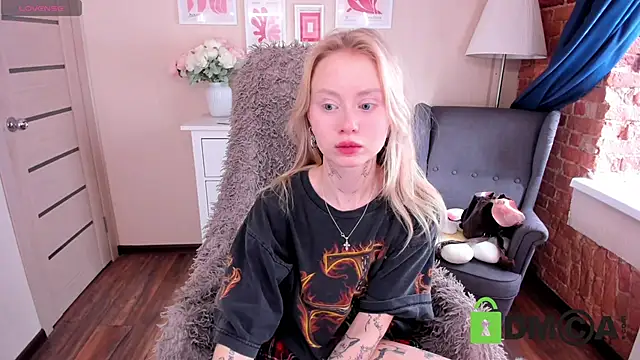 MalenaErnman online show from 02-20-25, 10:16