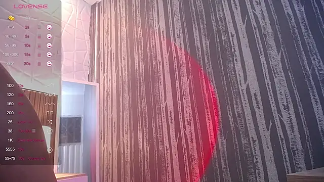 isabella smith  online show from 03-06-25, 11:20