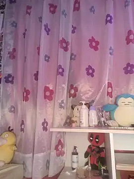 bonnie moon online show from 09-30-25, 04:06