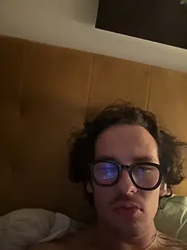 Snapshot of hardmecl chatting on 09-11-25, 07:14 hardmecl online show from 09-11-25, 07:14