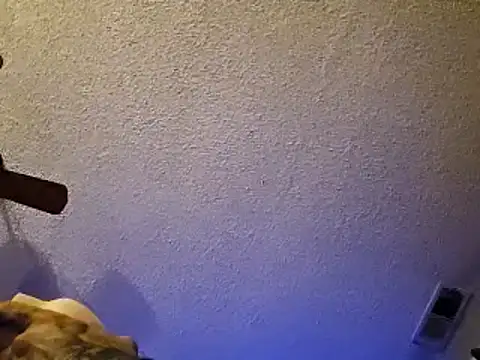 Snapshot of Forbidden_daddy chatting on 01-16-25, 10:21 Forbidden daddy online show from 01-16-25, 10:21