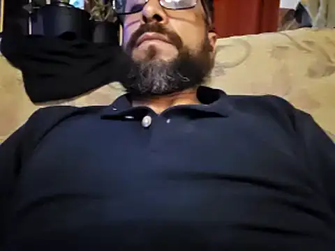 Snapshot of Forbidden_daddy chatting on 01-16-25, 03:46 Forbidden daddy online show from 01-16-25, 03:46