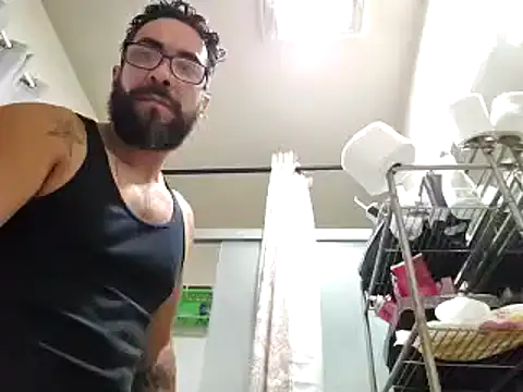 Snapshot of Forbidden_daddy chatting on 01-19-25, 12:28 Forbidden daddy online show from 01-19-25, 12:28