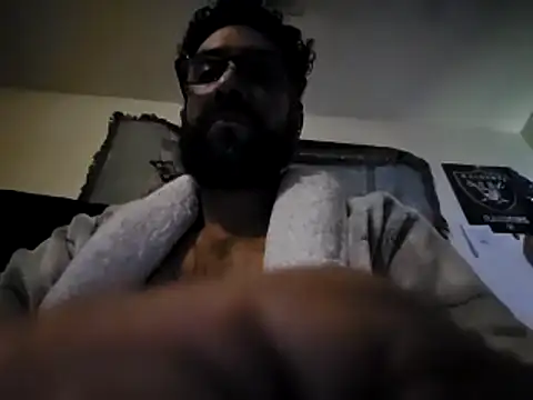 Snapshot of Forbidden_daddy chatting on 01-30-25, 10:50 Forbidden daddy online show from 01-30-25, 10:50