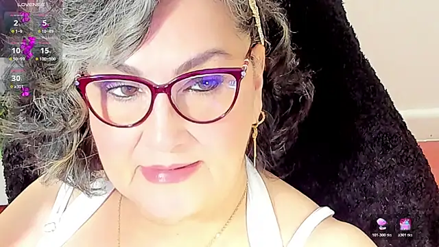 cataleya mom online show from 11-26-25, 04:02