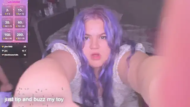 Snapshot of Freakcute_ chatting on 10-20-25, 06:19 Freakcute  online show from 10-20-25, 06:19