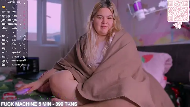 Snapshot of Freakcute_ chatting on 01-15-26, 03:16 Freakcute online show from 01-15-26, 03:16