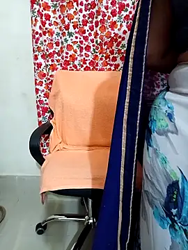 Priya Boudi online show from 03-13-26, 06:14