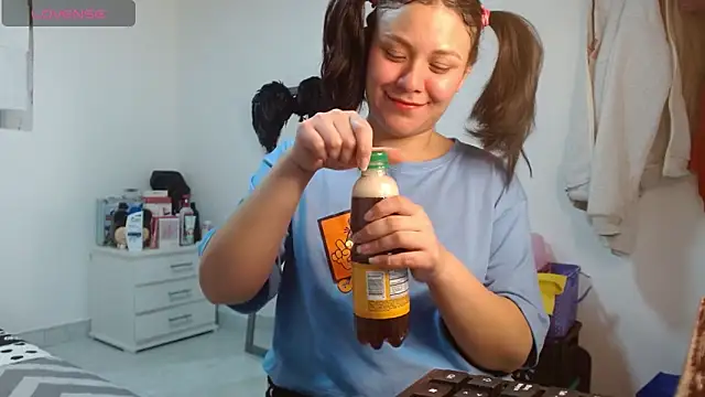 soniafuckboobs online show from 10-06-25, 12:35