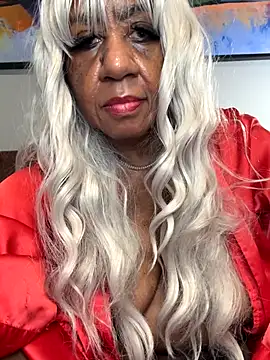 Snapshot of BreanaDivine chatting on 09-20-25, 10:16 BreanaDivine online show from 09-20-25, 10:16