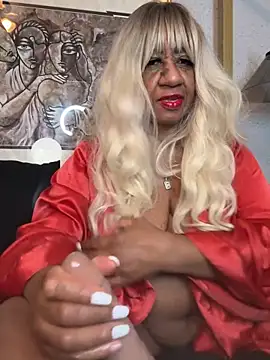 BreanaDivine online show from 02-04-26, 07:14