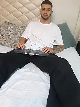 Michael magno online show from 02-20-26, 10:54