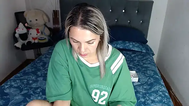 Chantal hott online show from 03-04-26, 08:04