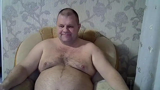 Snapshot of Nilola6 chatting on 01-01-25, 01:05 Nilola6 online show from 01-01-25, 01:05