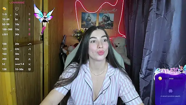 Snapshot of Fiery_Brunette_ chatting on 01-13-25, 06:27 Fiery Brunette online show from 01-13-25, 06:27